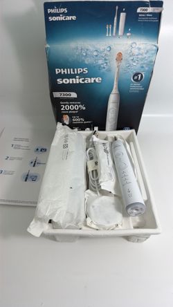 Philips Sonicare Expertclean 7300, Rechargeable Electric Toothbrush, White with Gold