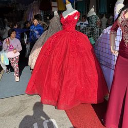 Quinceañera Dress Color Red LARGE 