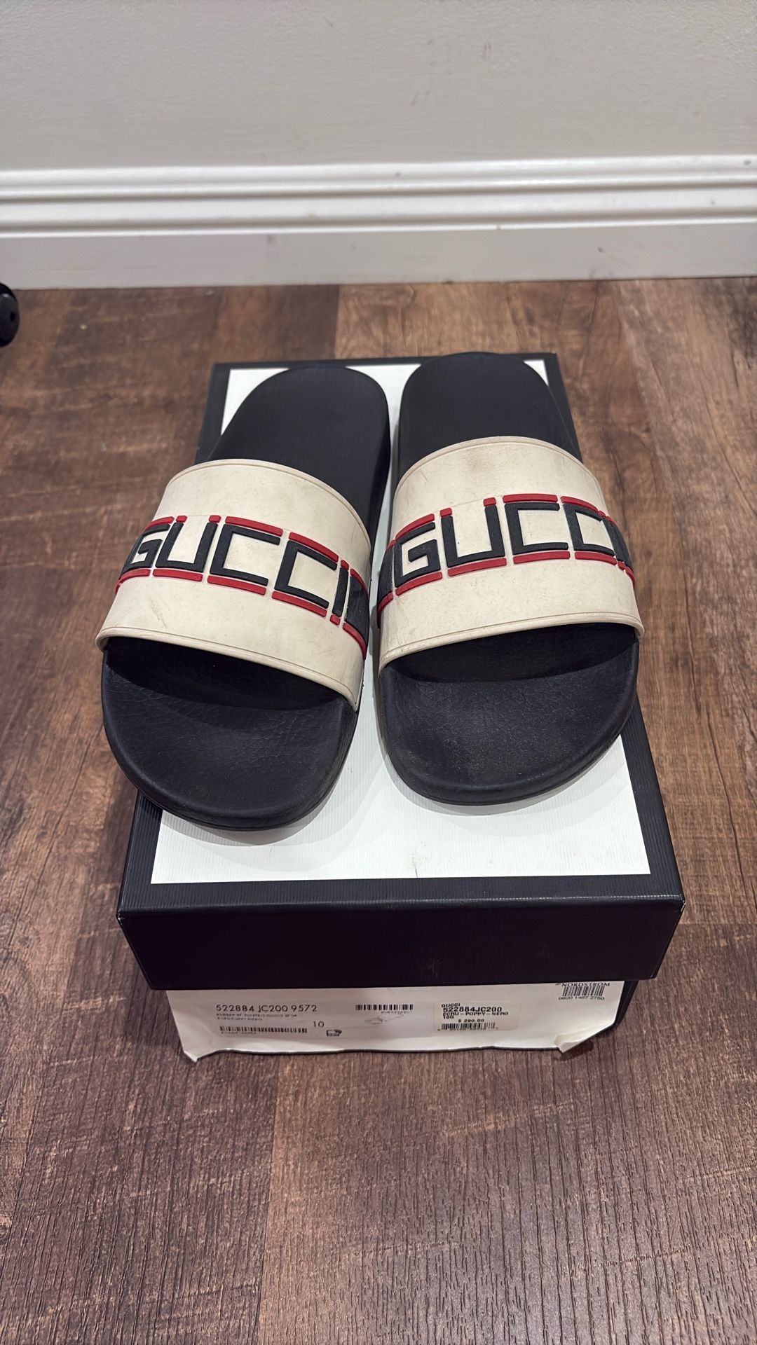 Men’s Gucci Slides 10
