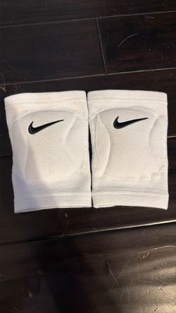 Nike White Volleyball Knee Pads- small- NEVER USED