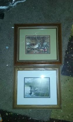2 small pictures