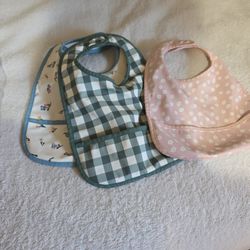 3 Bibs