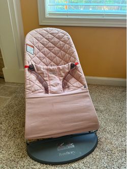 Baby bjorn bouncer