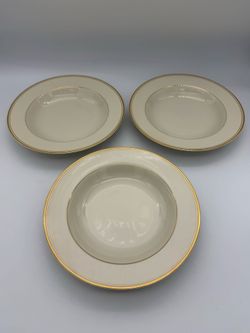 3 Mikasa Trousdale L2801 Ivory China 9" Rim Soup Pasta Bowls Gold Trim Japan