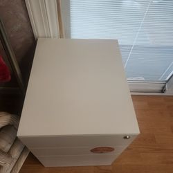 3 Drawer Filing Cabinet 
