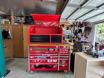 56" US GENERAL & MILWAUKEE TOP TOOL BOX