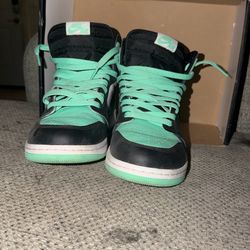 Jordan 1 Retro High Og Green Glow 10.5