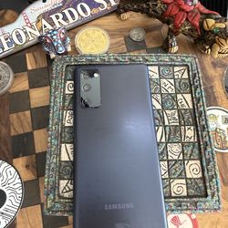 Samsung Galaxy S20FE 128GB Unlocked