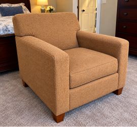 Modern Oversized Accent Chair – Comfortable Upholstered Armchair – 34” Wide