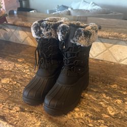 Brand New Women’s Snow, Rain, Hiking Boots 