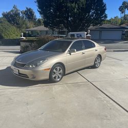 2006 Lexus 300 ES  155,000   Low miles