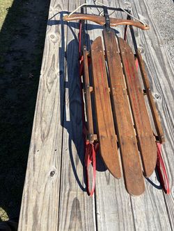 Paris, Maine Mfg. Co.  Speedaway Snow Sled 1960's Vintage