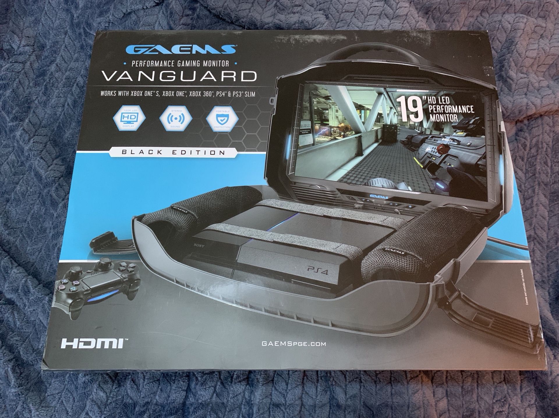 GAEMS VANGUARD Black edition Personal Gaming Environment monitor , display 1080p for Xbox One S, Xbox One, PS4, PS3, Xbox 360