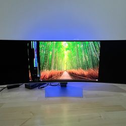SAMSUNG G9 G93SC 49” OLED (DAMAGED SOLD FOR PARTS)
