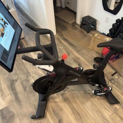 Peloton +