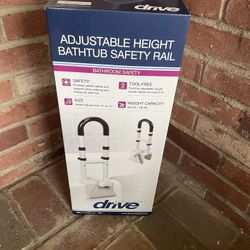 Drive Medical Bathtub Grab Bar Saftey Rail, 300 lb Weight Capacity