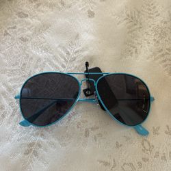 Blue Sunglasses 🕶️ For Fall  Fun 😎