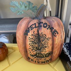 Welcome porch pumpkin