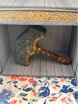 God of War Ragnarök Collector’s Edition Mjolnir Hammer Shrine Dice Steelbook PS5 PS4