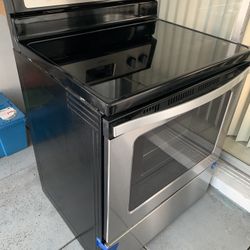 Electric Range/ Stove