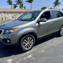 2011 KIA SORENTO 