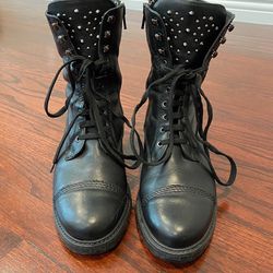 FiveSeventyFive Black Leather Lace Up Stud Embellished Combat Boots - sz 8