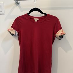 Burberry Tshirt