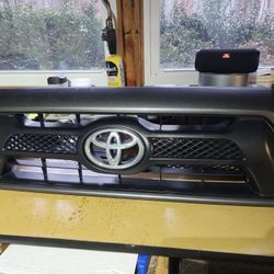 Grille For 2012-15 Tacoma