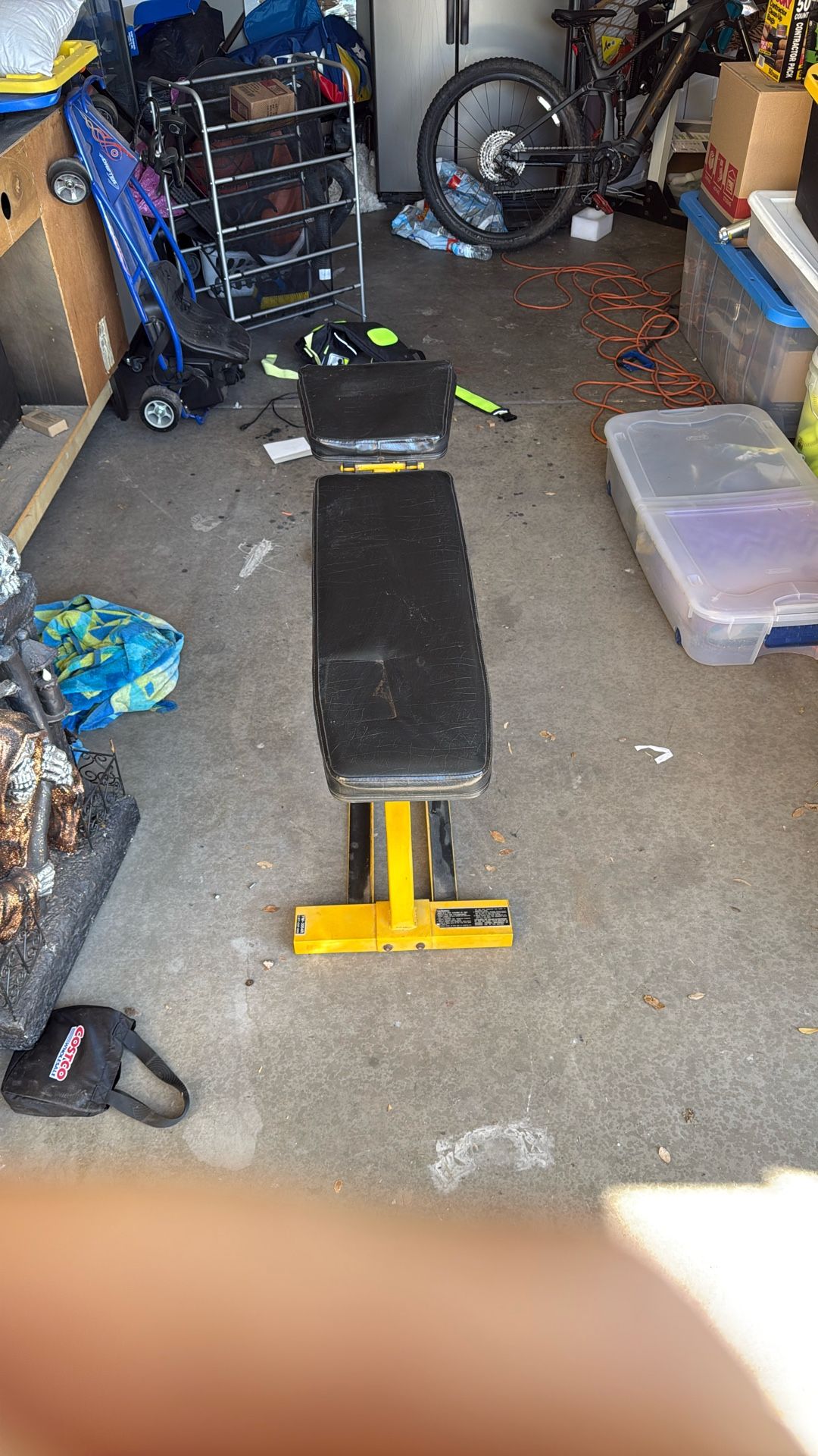 adjustable weight bench