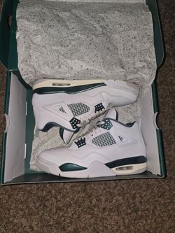 Jordans retro 4s