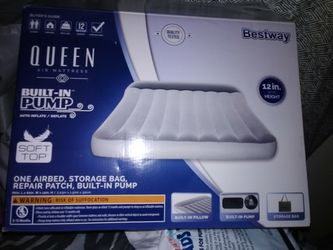 Queen air mattress with built in pump