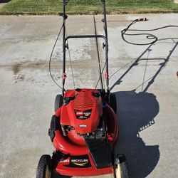 Toro  Briggs And Stratton Lawmower