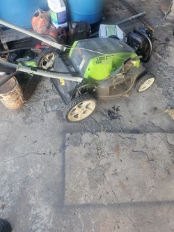 Green Works Electric Mower