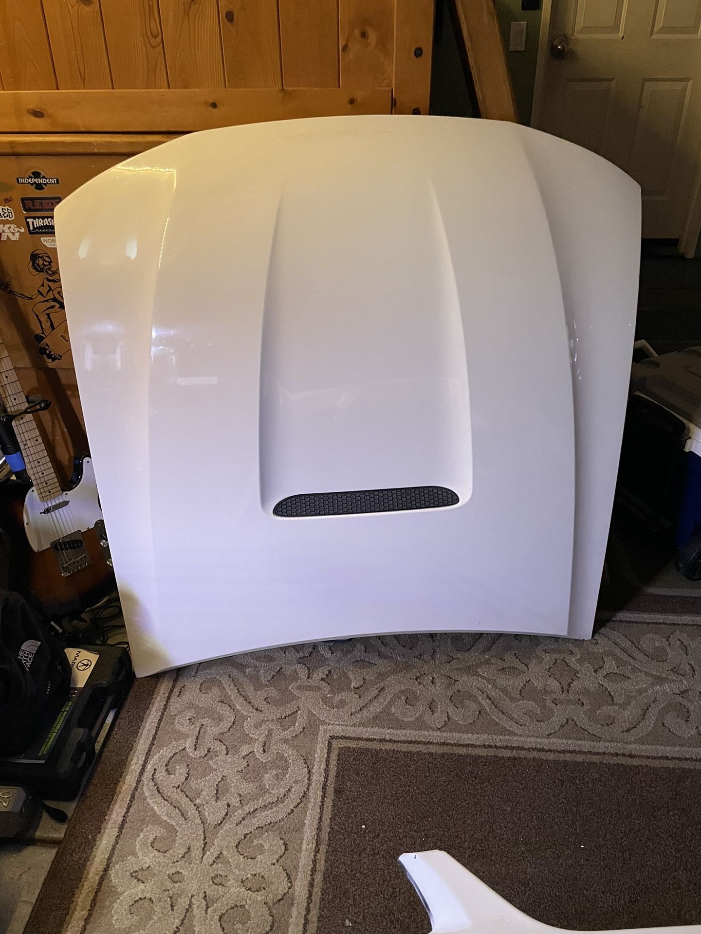 99-04 Mustang Hood | White