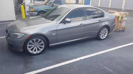 2011 BMW 328i