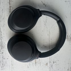 Sony - WH1000XM4 Premium Wireless Noise Canceling Headphones