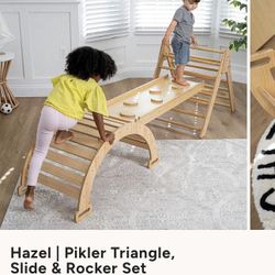 Avenlur Pikler Triangle Set