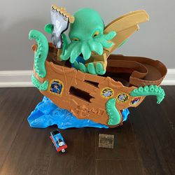 Thomas & Friends Pirate Ship 