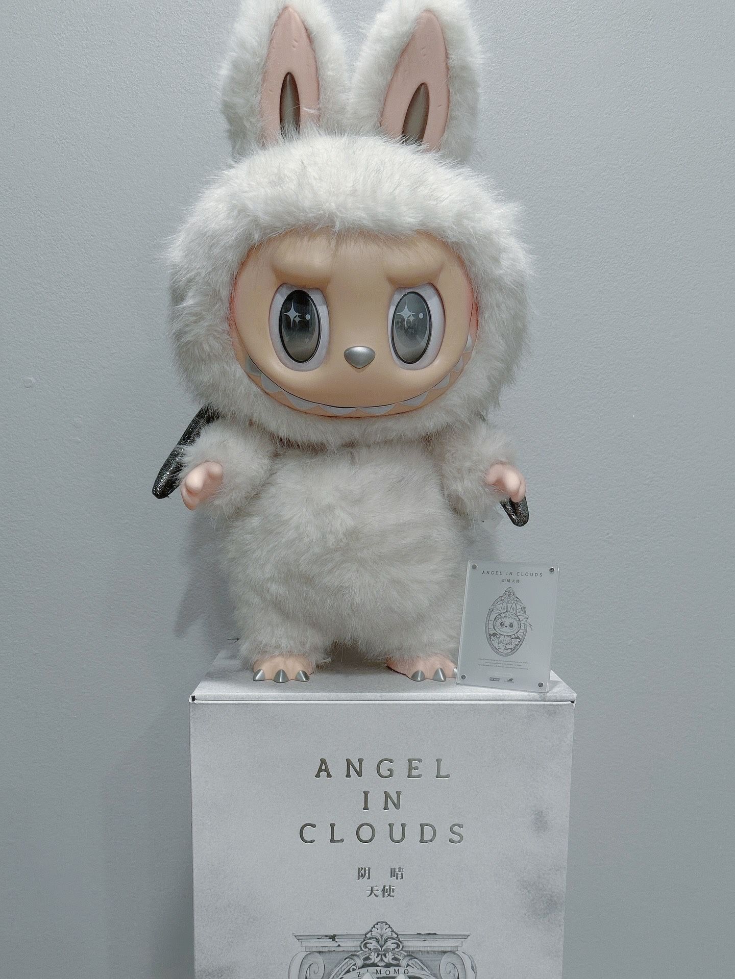 Zimomo Angel Brand New