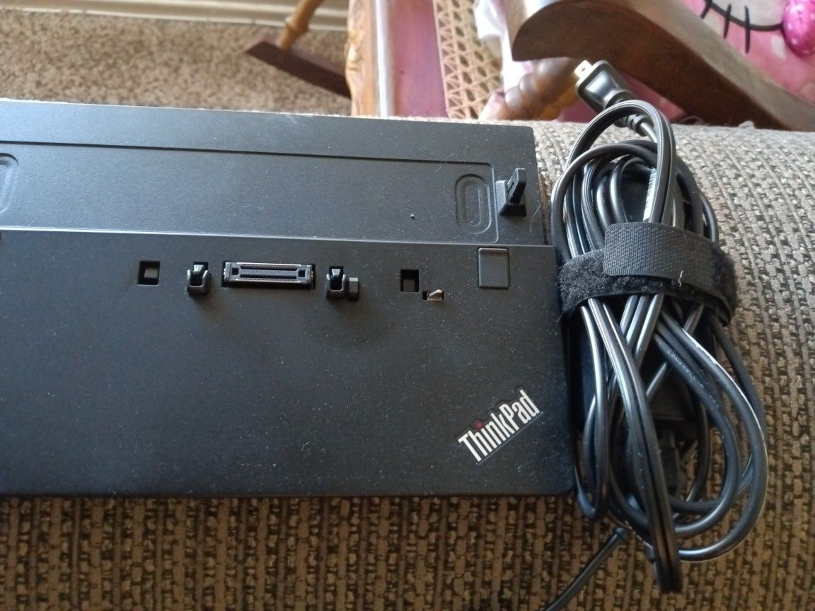 Free Lenovo Thinkpad Docking Station