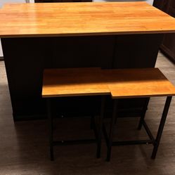 Island Table 