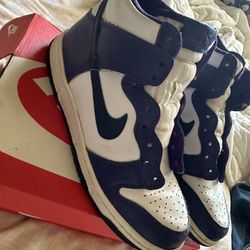 7y White/Midnight Navy Nike Dunk High GS 