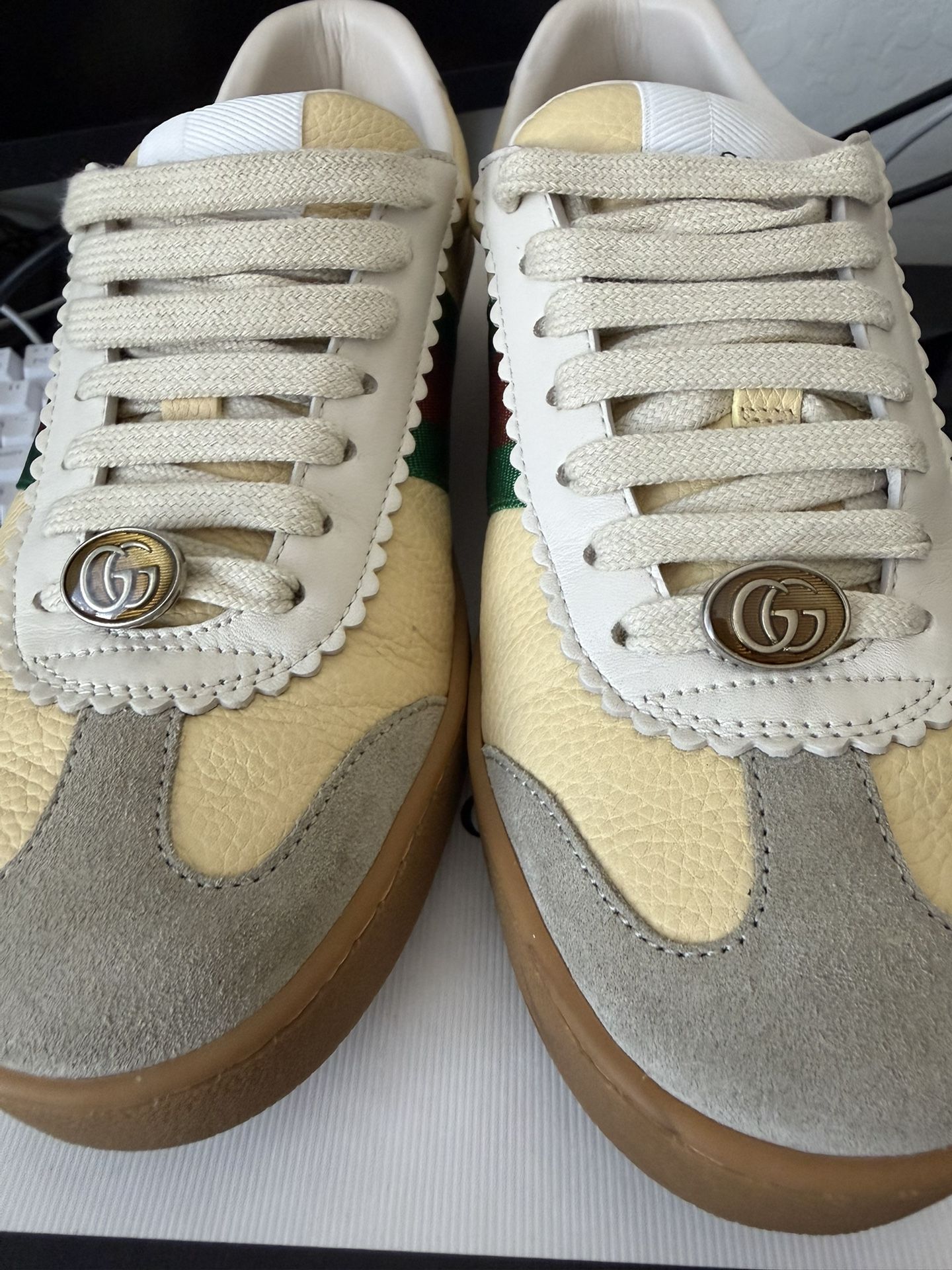 Gucci Women’s Beige Sneakers – Size 7 (EU 37) – Authentic 