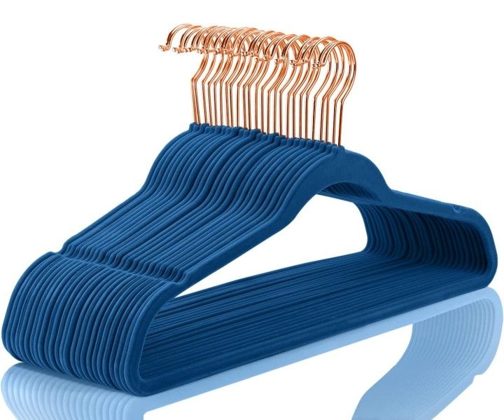 Premium Velvet Hangers (50 Pack) Heavy Duty