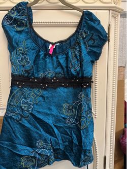 Woman’s shirt