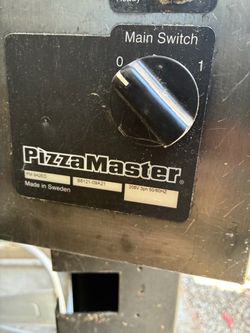 PizzaMaster PM 942ED Commercial Pizza Oven