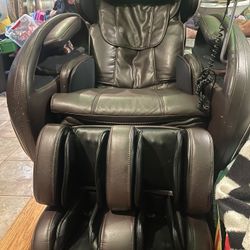 Osaki Massage Chair 