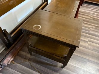 Bedroom set hutch