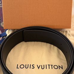 Louis Vuitton Initiales 40MM Reversible Belt 