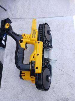Benso dewalt 20v para cortar metal solo herramienta